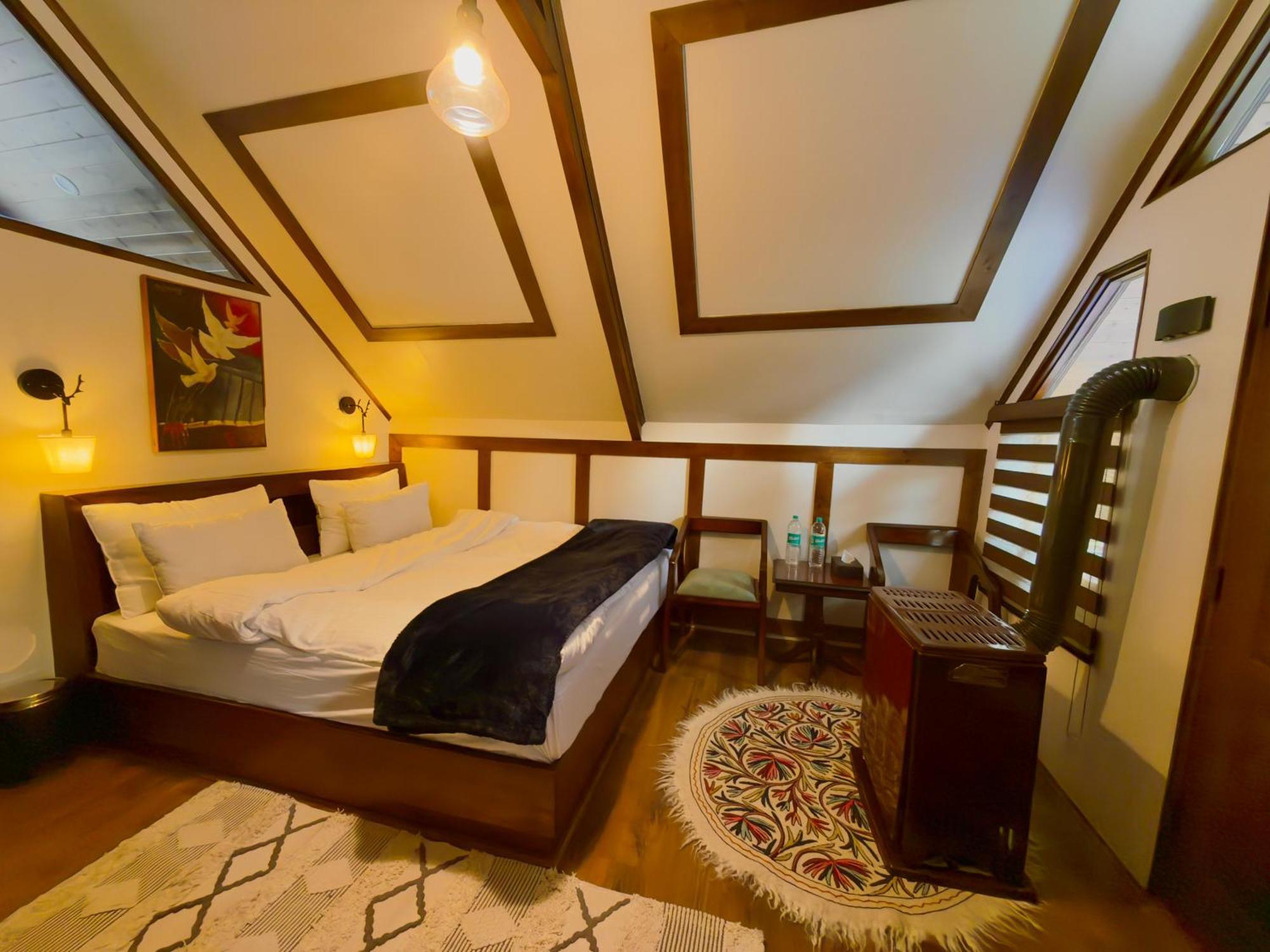 Solomons Gray Villa Tangmarg Room photo